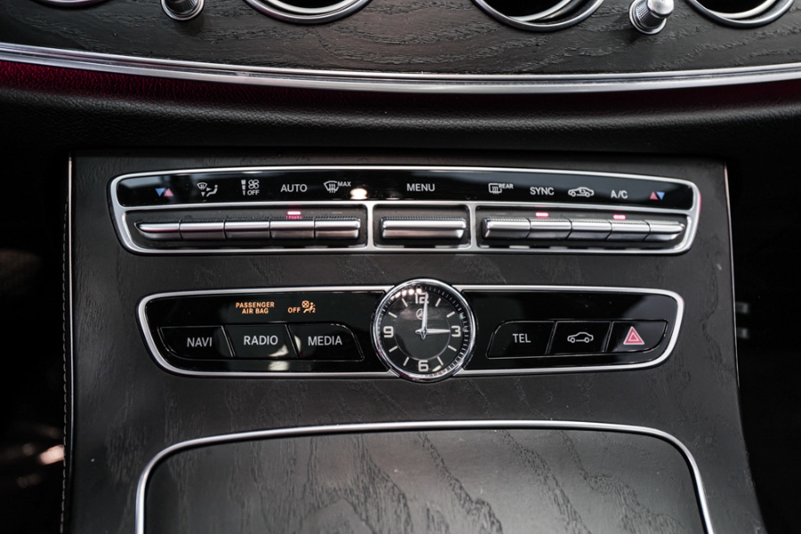 2019 Mercedes-Benz E-Class E 300 4MATIC Sedan, available for sale in ELMONT, New York | 26 Motors Long Island. ELMONT, New York 2019 Mercedes-Benz E-Class E 300 4MATIC Sedan, available for sale in ELMONT, New York | 26 Motors Long Island. ELMONT, New York