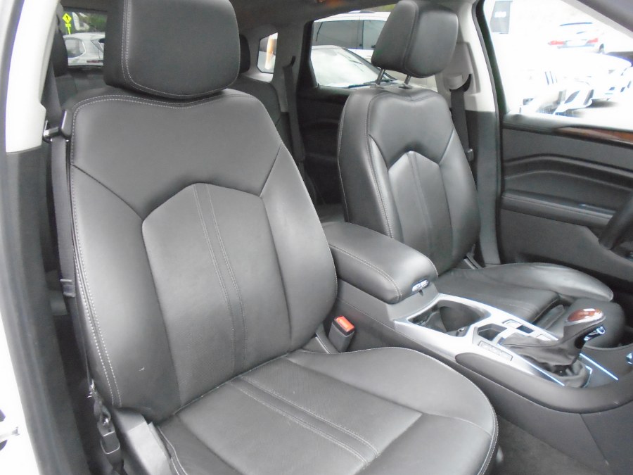 2014 Cadillac SRX AWD 4dr Performance Collection, available for sale in Waterbury, Connecticut | Jim Juliani Motors. Waterbury, Connecticut 2014 Cadillac SRX AWD 4dr Performance Collection, available for sale in Waterbury, Connecticut | Jim Juliani Motors. Waterbury, Connecticut