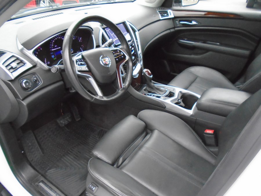 Used Cadillac SRX AWD 4dr Performance Collection 2014 | Jim Juliani Motors. Waterbury, Connecticut