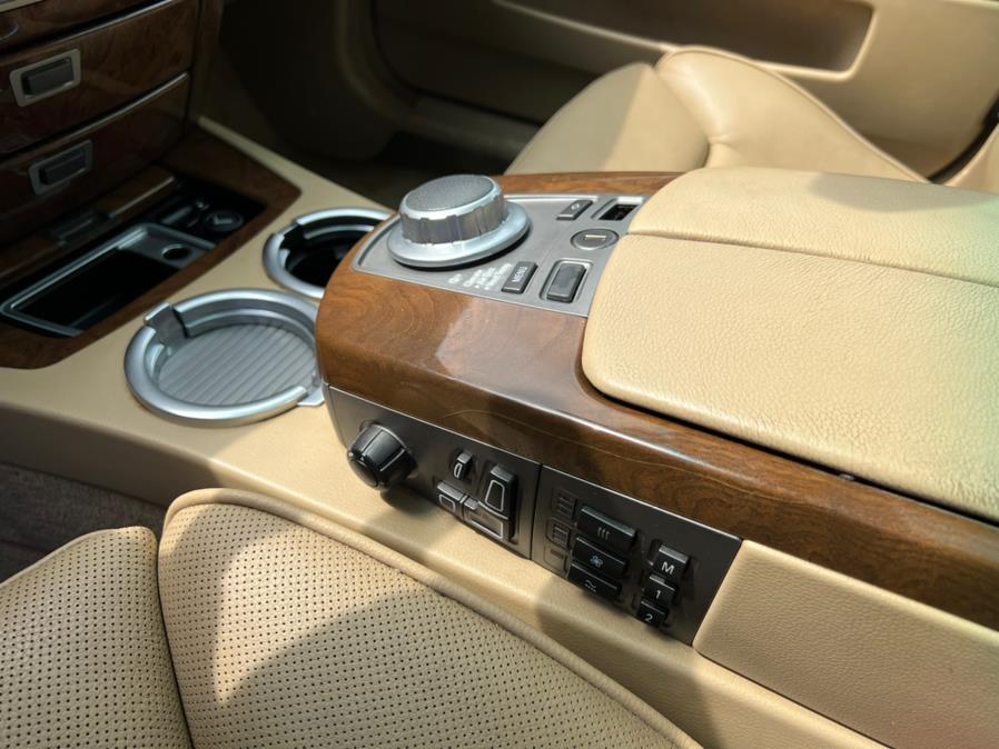 2006 BMW 7 Series 750Li 4dr Sdn, available for sale in Jamaica, New York | Sunrise Autoland. Jamaica, New York 2006 BMW 7 Series 750Li 4dr Sdn, available for sale in Jamaica, New York | Sunrise Autoland. Jamaica, New York