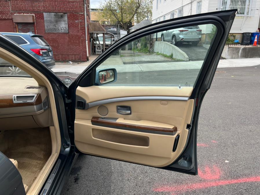 2006 BMW 7 Series 750Li 4dr Sdn, available for sale in Jamaica, New York | Sunrise Autoland. Jamaica, New York 2006 BMW 7 Series 750Li 4dr Sdn, available for sale in Jamaica, New York | Sunrise Autoland. Jamaica, New York