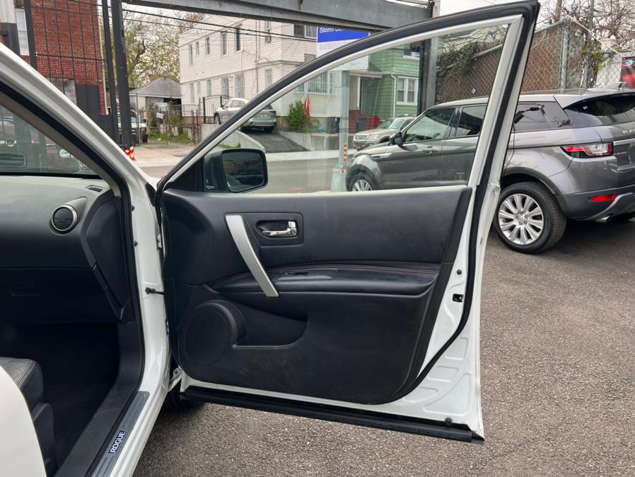 2013 Nissan Rogue AWD 4dr SL, available for sale in Jamaica, New York | Sunrise Autoland. Jamaica, New York 2013 Nissan Rogue AWD 4dr SL, available for sale in Jamaica, New York | Sunrise Autoland. Jamaica, New York
