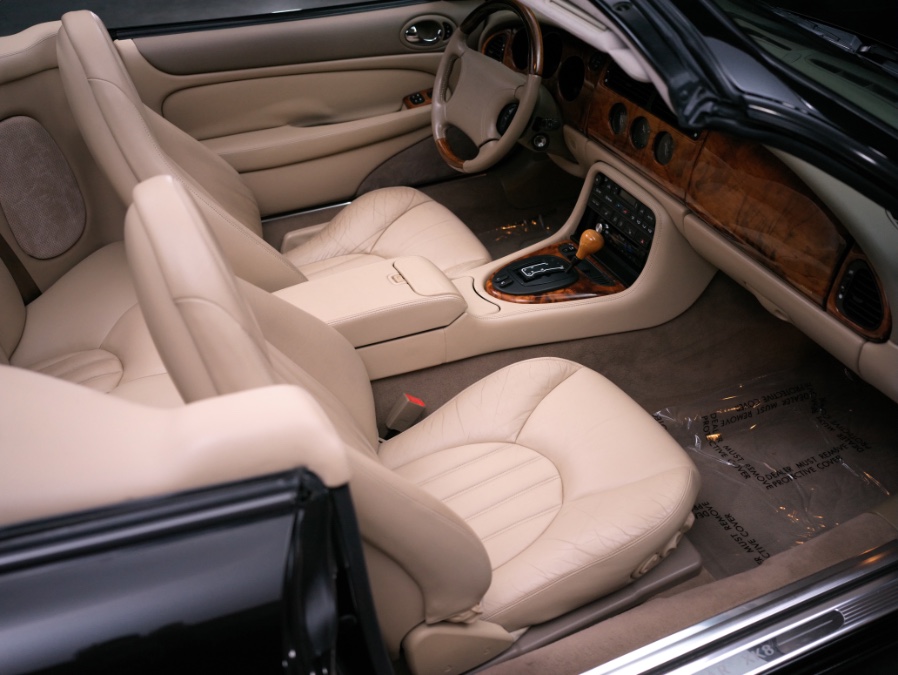 Used Jaguar XK8 2dr Convertible 1999 | Meccanic Shop North Inc. North Salem, New York Used Jaguar XK8 2dr Convertible 1999 | Meccanic Shop North Inc. North Salem, New York