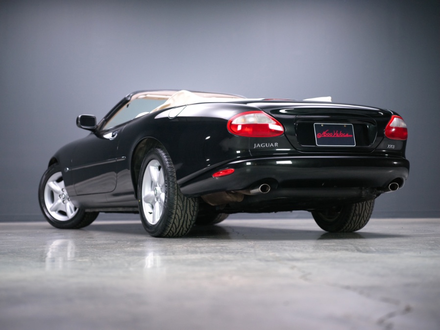Used Jaguar XK8 2dr Convertible 1999 | Meccanic Shop North Inc. North Salem, New York Used Jaguar XK8 2dr Convertible 1999 | Meccanic Shop North Inc. North Salem, New York