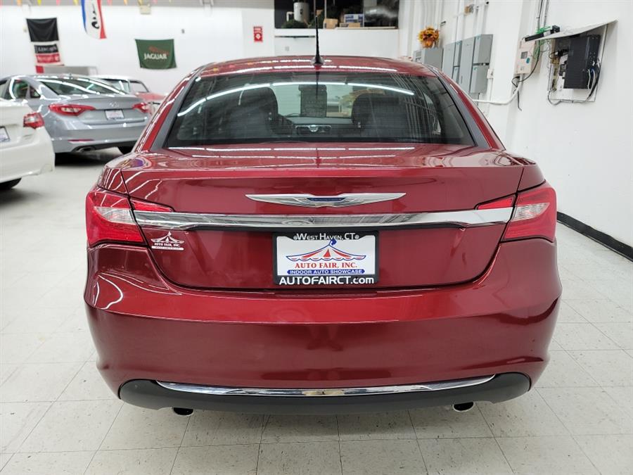 2013 Chrysler 200 4dr Sdn LX, available for sale in West Haven, Connecticut | Auto Fair Inc.. West Haven, Connecticut 2013 Chrysler 200 4dr Sdn LX, available for sale in West Haven, Connecticut | Auto Fair Inc.. West Haven, Connecticut