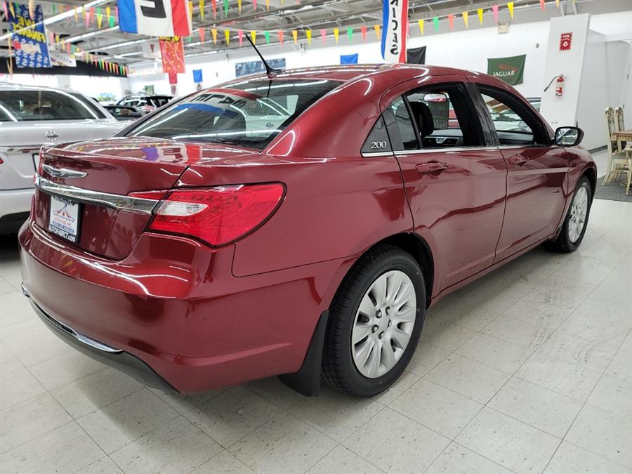 2013 Chrysler 200 4dr Sdn LX, available for sale in West Haven, Connecticut | Auto Fair Inc.. West Haven, Connecticut 2013 Chrysler 200 4dr Sdn LX, available for sale in West Haven, Connecticut | Auto Fair Inc.. West Haven, Connecticut