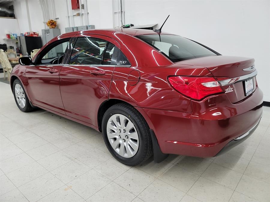 2013 Chrysler 200 4dr Sdn LX, available for sale in West Haven, Connecticut | Auto Fair Inc.. West Haven, Connecticut 2013 Chrysler 200 4dr Sdn LX, available for sale in West Haven, Connecticut | Auto Fair Inc.. West Haven, Connecticut