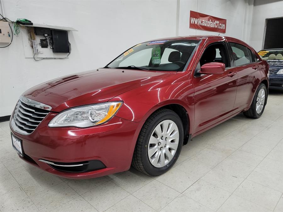 2013 Chrysler 200 4dr Sdn LX, available for sale in West Haven, Connecticut | Auto Fair Inc.. West Haven, Connecticut 2013 Chrysler 200 4dr Sdn LX, available for sale in West Haven, Connecticut | Auto Fair Inc.. West Haven, Connecticut