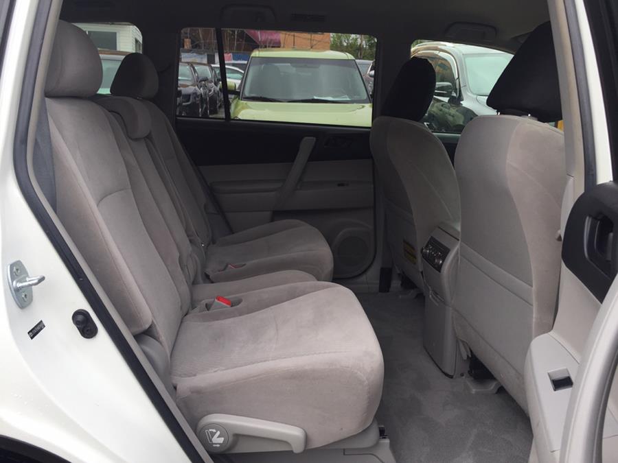 Used Toyota Highlander 4WD 4dr V6 Base (Natl) 2010 | Sylhet Motors Inc.. Jamaica, New York Used Toyota Highlander 4WD 4dr V6 Base (Natl) 2010 | Sylhet Motors Inc.. Jamaica, New York