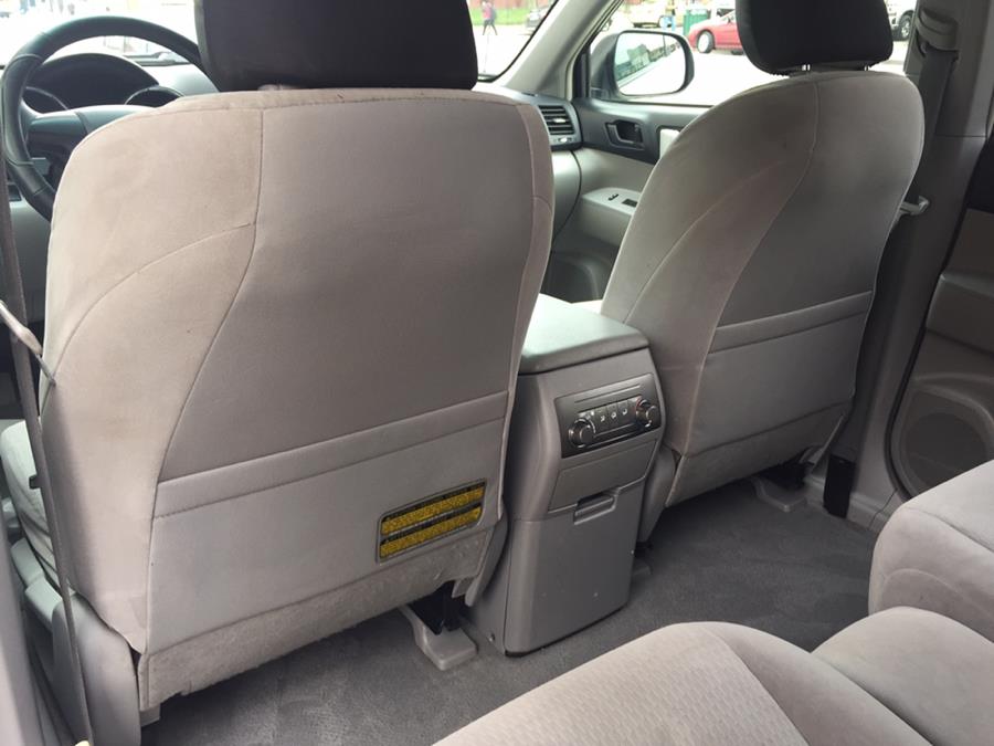 Used Toyota Highlander 4WD 4dr V6 Base (Natl) 2010 | Sylhet Motors Inc.. Jamaica, New York Used Toyota Highlander 4WD 4dr V6 Base (Natl) 2010 | Sylhet Motors Inc.. Jamaica, New York