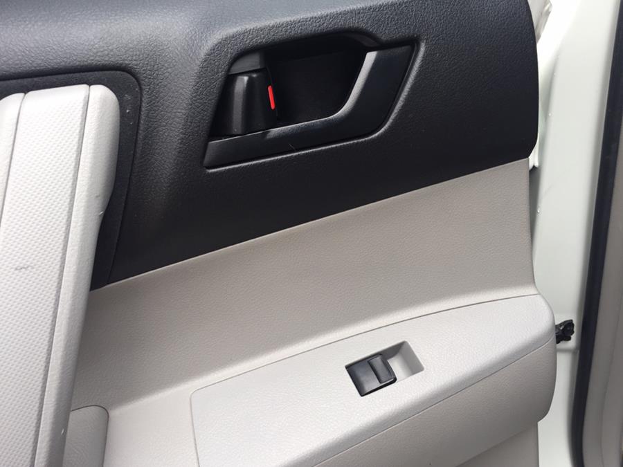 Used Toyota Highlander 4WD 4dr V6 Base (Natl) 2010 | Sylhet Motors Inc.. Jamaica, New York Used Toyota Highlander 4WD 4dr V6 Base (Natl) 2010 | Sylhet Motors Inc.. Jamaica, New York