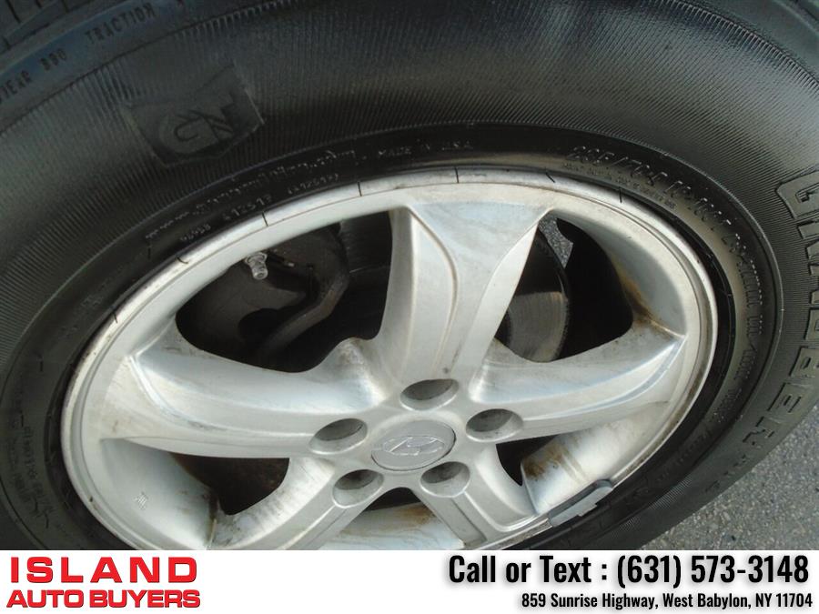 2007 Hyundai Santa Fe GLS 4dr SUV, available for sale in West Babylon, New York | Island Auto Buyers. West Babylon, New York 2007 Hyundai Santa Fe GLS 4dr SUV, available for sale in West Babylon, New York | Island Auto Buyers. West Babylon, New York