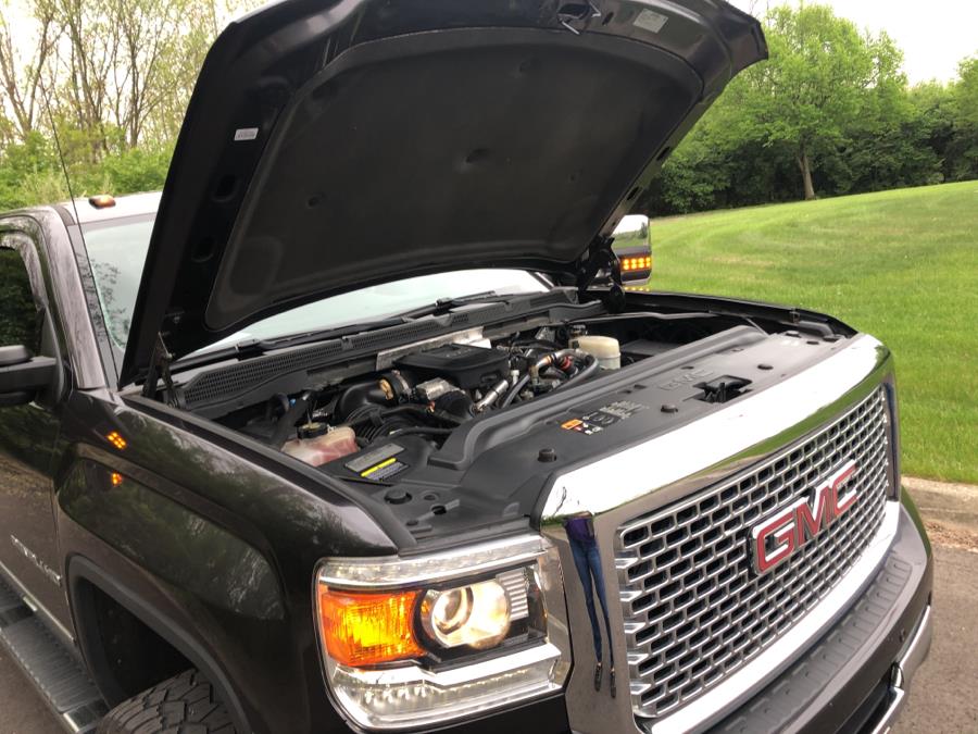 Used GMC Sierra 2500HD available WiFi 4WD Crew Cab 153.7" Denali 2015 | Wholesale Direct Motors. Beavercreek, Ohio Used GMC Sierra 2500HD available WiFi 4WD Crew Cab 153.7" Denali 2015 | Wholesale Direct Motors. Beavercreek, Ohio
