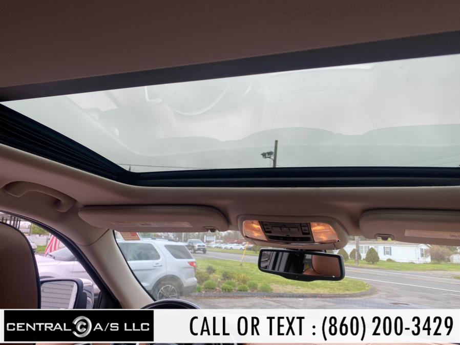 2013 Jeep Grand Cherokee 4WD 4dr Overland, available for sale in East Windsor, Connecticut | Central A/S LLC. East Windsor, Connecticut 2013 Jeep Grand Cherokee 4WD 4dr Overland, available for sale in East Windsor, Connecticut | Central A/S LLC. East Windsor, Connecticut