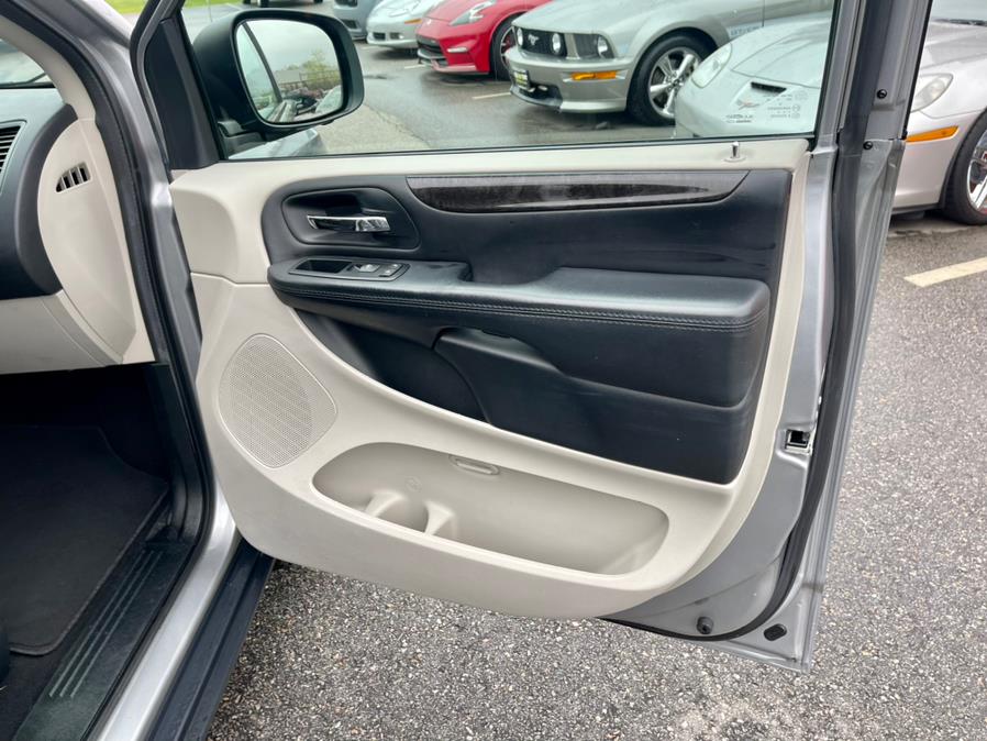 Used Dodge Grand Caravan 4dr Wgn SE 2015 | Mike And Tony Auto Sales, Inc. South Windsor, Connecticut Used Dodge Grand Caravan 4dr Wgn SE 2015 | Mike And Tony Auto Sales, Inc. South Windsor, Connecticut