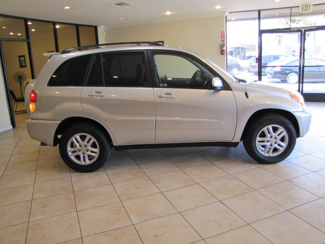 2003 Toyota RAV4 4dr Auto (Natl), available for sale in Placentia, California | Auto Network Group Inc. Placentia, California 2003 Toyota RAV4 4dr Auto (Natl), available for sale in Placentia, California | Auto Network Group Inc. Placentia, California