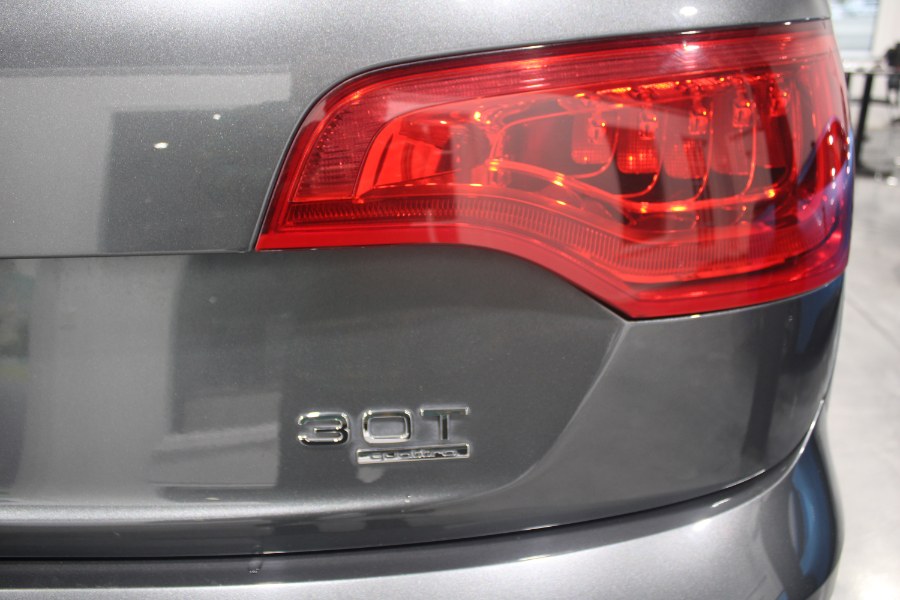 Used Audi Q7 quattro 4dr 3.0T S line Prestige 2014 | Auto Gallery. Lodi, New Jersey Used Audi Q7 quattro 4dr 3.0T S line Prestige 2014 | Auto Gallery. Lodi, New Jersey