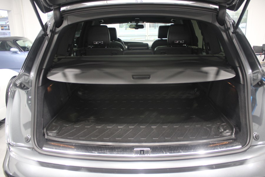 Used Audi Q7 quattro 4dr 3.0T S line Prestige 2014 | Auto Gallery. Lodi, New Jersey Used Audi Q7 quattro 4dr 3.0T S line Prestige 2014 | Auto Gallery. Lodi, New Jersey