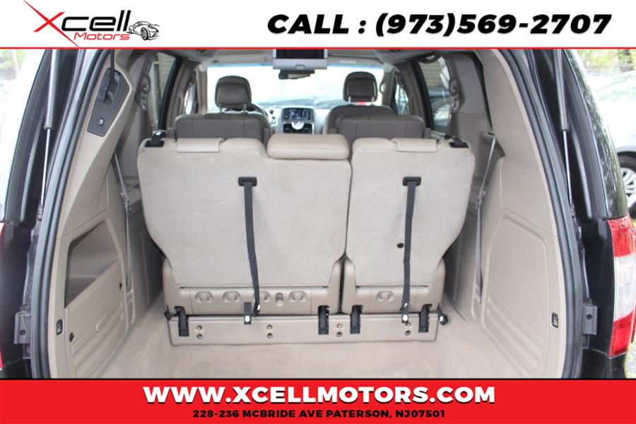 2015 Chrysler Town & Country 4dr Wgn Touring, available for sale in Paterson, New Jersey | Xcell Motors LLC. Paterson, New Jersey 2015 Chrysler Town & Country 4dr Wgn Touring, available for sale in Paterson, New Jersey | Xcell Motors LLC. Paterson, New Jersey