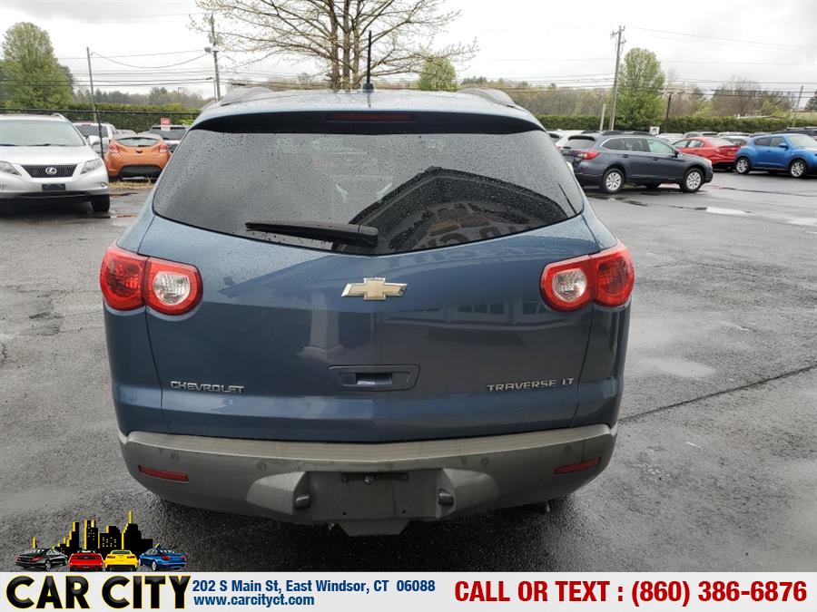 2012 Chevrolet Traverse FWD 4dr LT w/1LT, available for sale in East Windsor, Connecticut | Car City LLC. East Windsor, Connecticut 2012 Chevrolet Traverse FWD 4dr LT w/1LT, available for sale in East Windsor, Connecticut | Car City LLC. East Windsor, Connecticut