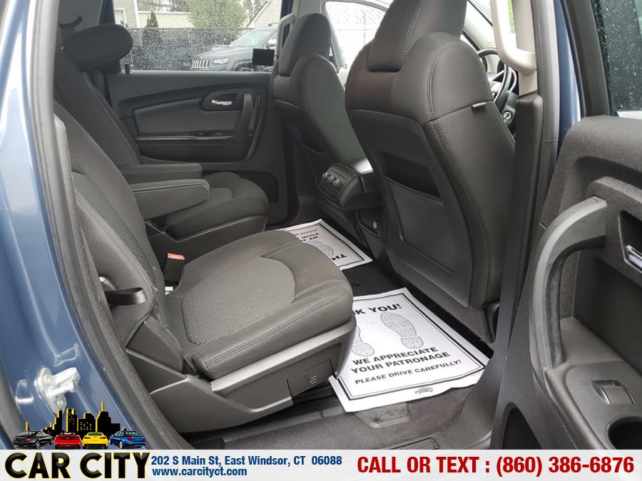 2012 Chevrolet Traverse FWD 4dr LT w/1LT, available for sale in East Windsor, Connecticut | Car City LLC. East Windsor, Connecticut 2012 Chevrolet Traverse FWD 4dr LT w/1LT, available for sale in East Windsor, Connecticut | Car City LLC. East Windsor, Connecticut