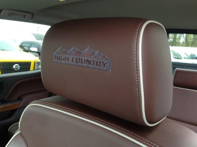 Used Chevrolet Silverado 3500hd High Country 4WD w/ Navi & rearCam 2016 | Car Revolution. Maple Shade, New Jersey Used Chevrolet Silverado 3500hd High Country 4WD w/ Navi & rearCam 2016 | Car Revolution. Maple Shade, New Jersey