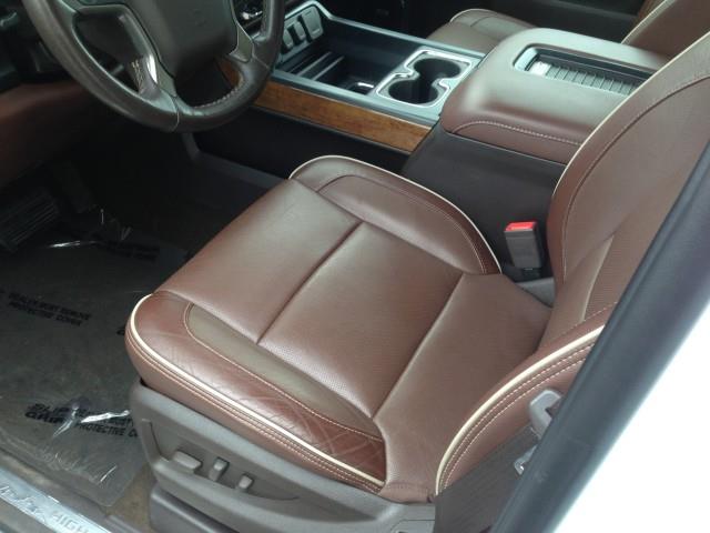 Used Chevrolet Silverado 3500hd High Country 4WD w/ Navi & rearCam 2016 | Car Revolution. Maple Shade, New Jersey Used Chevrolet Silverado 3500hd High Country 4WD w/ Navi & rearCam 2016 | Car Revolution. Maple Shade, New Jersey