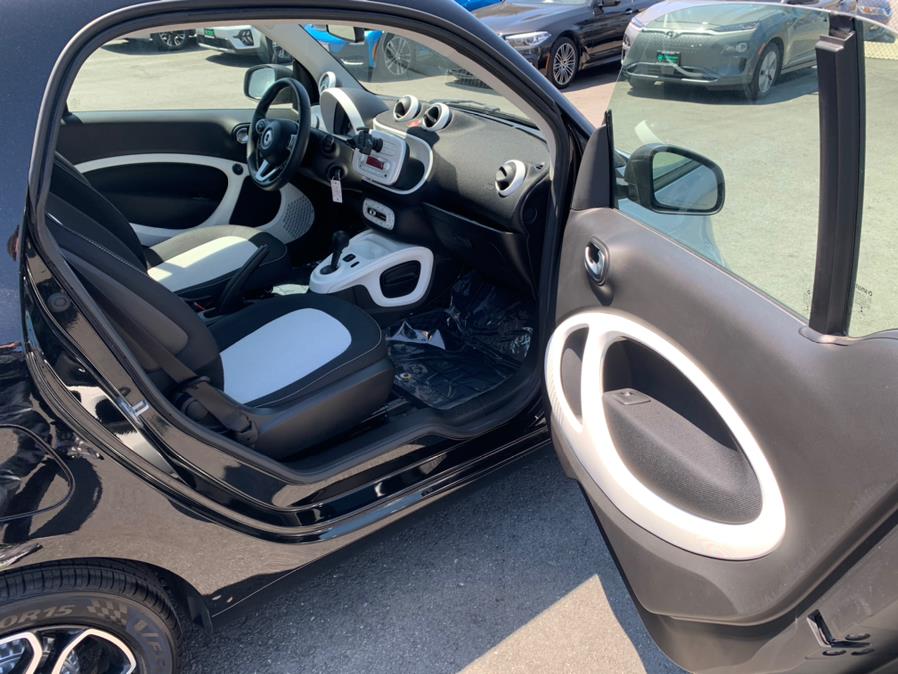 Used smart fortwo electric drive passion 2018 | Green Light Auto Wholesale. Daly City, California Used smart fortwo electric drive passion 2018 | Green Light Auto Wholesale. Daly City, California