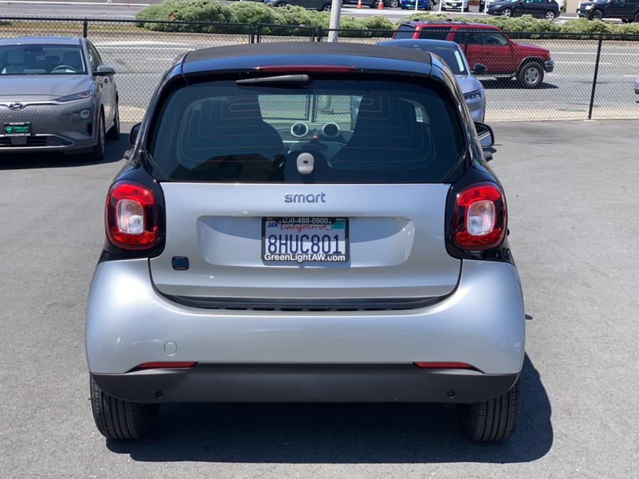 Used smart fortwo electric drive passion 2018 | Green Light Auto Wholesale. Daly City, California Used smart fortwo electric drive passion 2018 | Green Light Auto Wholesale. Daly City, California