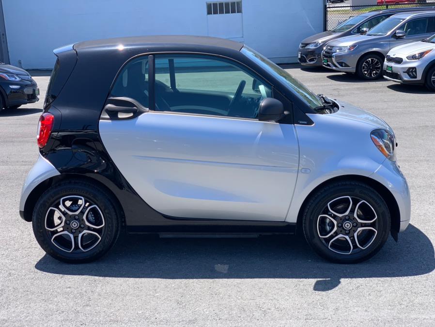 Used smart fortwo electric drive passion 2018 | Green Light Auto Wholesale. Daly City, California Used smart fortwo electric drive passion 2018 | Green Light Auto Wholesale. Daly City, California