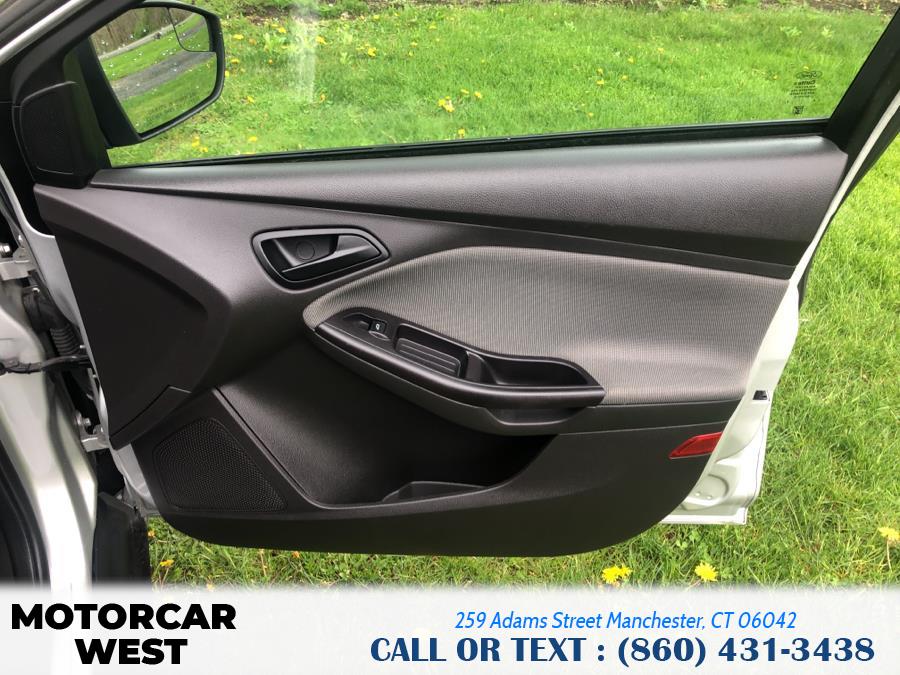 2012 Ford Focus 4dr Sdn SE, available for sale in Manchester, Connecticut | Motorcar West. Manchester, Connecticut 2012 Ford Focus 4dr Sdn SE, available for sale in Manchester, Connecticut | Motorcar West. Manchester, Connecticut