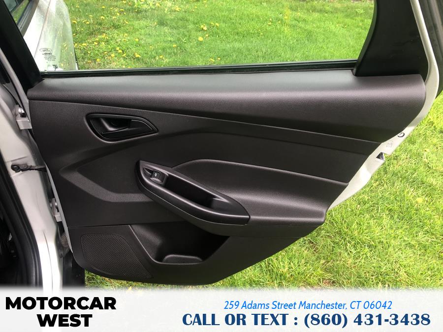 2012 Ford Focus 4dr Sdn SE, available for sale in Manchester, Connecticut | Motorcar West. Manchester, Connecticut 2012 Ford Focus 4dr Sdn SE, available for sale in Manchester, Connecticut | Motorcar West. Manchester, Connecticut