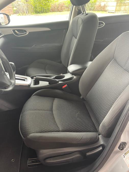2014 Nissan Sentra 4dr Sdn I4 CVT SR, available for sale in New Britain, Connecticut | Supreme Automotive. New Britain, Connecticut 2014 Nissan Sentra 4dr Sdn I4 CVT SR, available for sale in New Britain, Connecticut | Supreme Automotive. New Britain, Connecticut
