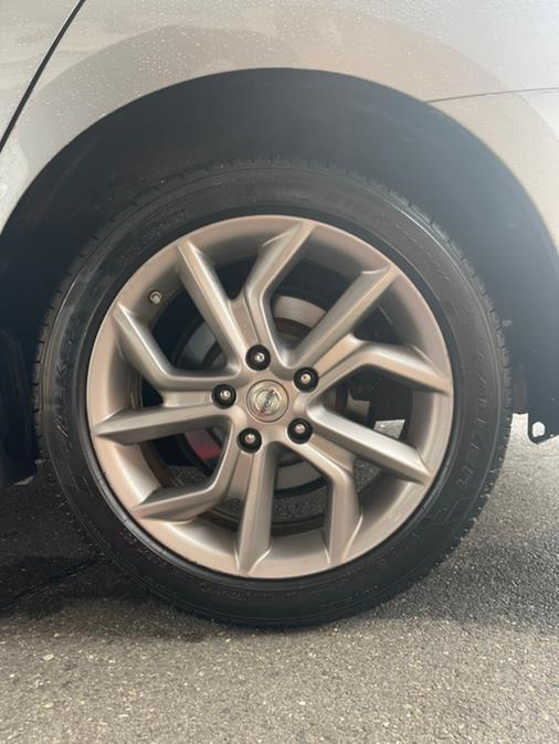 2014 Nissan Sentra 4dr Sdn I4 CVT SR, available for sale in New Britain, Connecticut | Supreme Automotive. New Britain, Connecticut 2014 Nissan Sentra 4dr Sdn I4 CVT SR, available for sale in New Britain, Connecticut | Supreme Automotive. New Britain, Connecticut