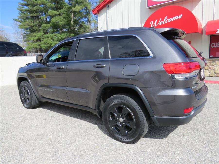 Used Jeep Grand Cherokee Laredo E 4x4 4dr SUV 2017 | Lake City Exports Inc. Auburn, Maine Used Jeep Grand Cherokee Laredo E 4x4 4dr SUV 2017 | Lake City Exports Inc. Auburn, Maine