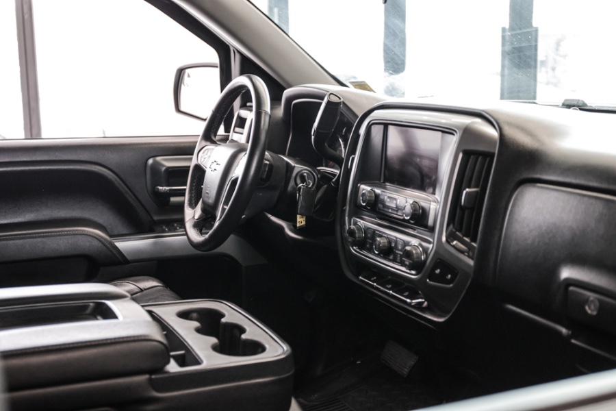 2016 Chevrolet Silverado 1500 4WD Crew Cab 143.5" LT w/1LT, available for sale in ELMONT, New York | 26 Motors Long Island. ELMONT, New York 2016 Chevrolet Silverado 1500 4WD Crew Cab 143.5" LT w/1LT, available for sale in ELMONT, New York | 26 Motors Long Island. ELMONT, New York