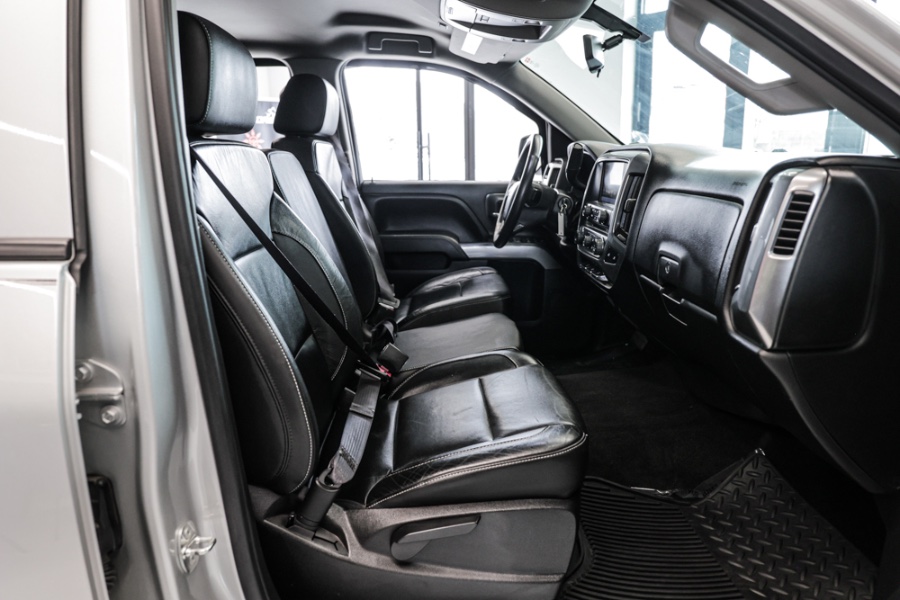 2016 Chevrolet Silverado 1500 4WD Crew Cab 143.5" LT w/1LT, available for sale in ELMONT, New York | 26 Motors Long Island. ELMONT, New York 2016 Chevrolet Silverado 1500 4WD Crew Cab 143.5" LT w/1LT, available for sale in ELMONT, New York | 26 Motors Long Island. ELMONT, New York