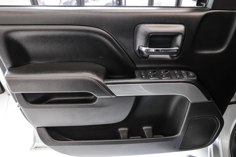 2016 Chevrolet Silverado 1500 4WD Crew Cab 143.5" LT w/1LT, available for sale in ELMONT, New York | 26 Motors Long Island. ELMONT, New York 2016 Chevrolet Silverado 1500 4WD Crew Cab 143.5" LT w/1LT, available for sale in ELMONT, New York | 26 Motors Long Island. ELMONT, New York