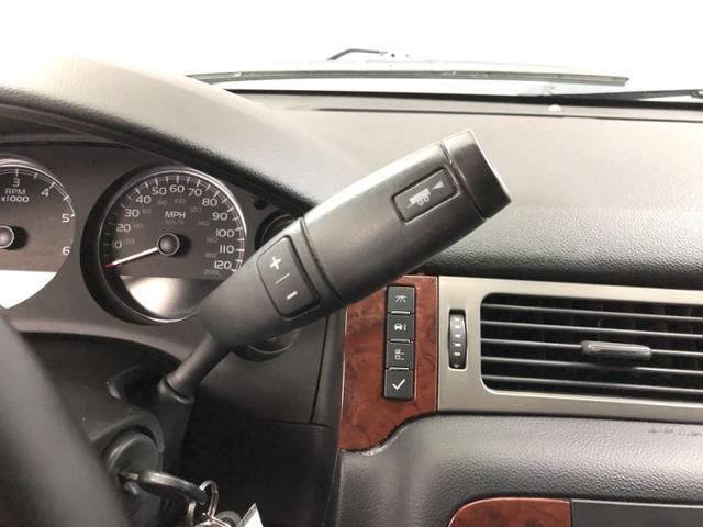 2013 Chevrolet Suburban 4WD 4dr 1500 LT, available for sale in Naugatuck, Connecticut | J&M Automotive Sls&Svc LLC. Naugatuck, Connecticut 2013 Chevrolet Suburban 4WD 4dr 1500 LT, available for sale in Naugatuck, Connecticut | J&M Automotive Sls&Svc LLC. Naugatuck, Connecticut