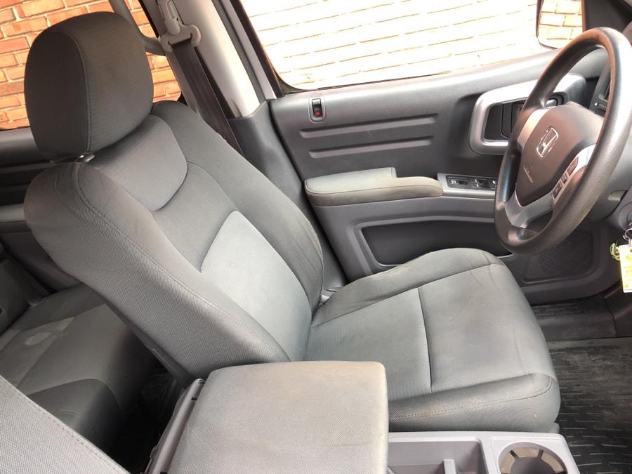 2007 Honda Ridgeline 4WD Crew Cab RT, available for sale in Waterbury, Connecticut | National Auto Brokers, Inc.. Waterbury, Connecticut 2007 Honda Ridgeline 4WD Crew Cab RT, available for sale in Waterbury, Connecticut | National Auto Brokers, Inc.. Waterbury, Connecticut