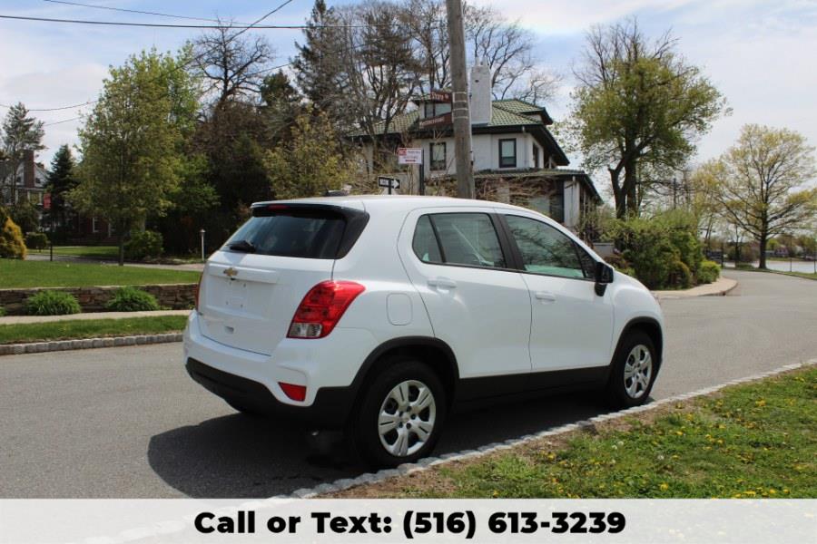 2019 Chevrolet Trax FWD 4dr LS, available for sale in Great Neck, New York | Great Neck Car Buyers & Sellers. Great Neck, New York 2019 Chevrolet Trax FWD 4dr LS, available for sale in Great Neck, New York | Great Neck Car Buyers & Sellers. Great Neck, New York