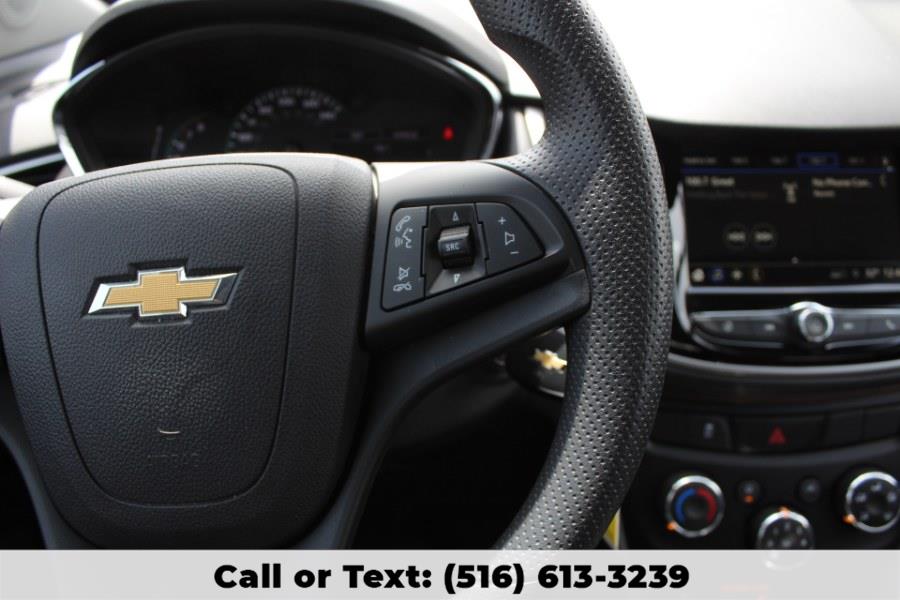 2019 Chevrolet Trax FWD 4dr LS, available for sale in Great Neck, New York | Great Neck Car Buyers & Sellers. Great Neck, New York 2019 Chevrolet Trax FWD 4dr LS, available for sale in Great Neck, New York | Great Neck Car Buyers & Sellers. Great Neck, New York