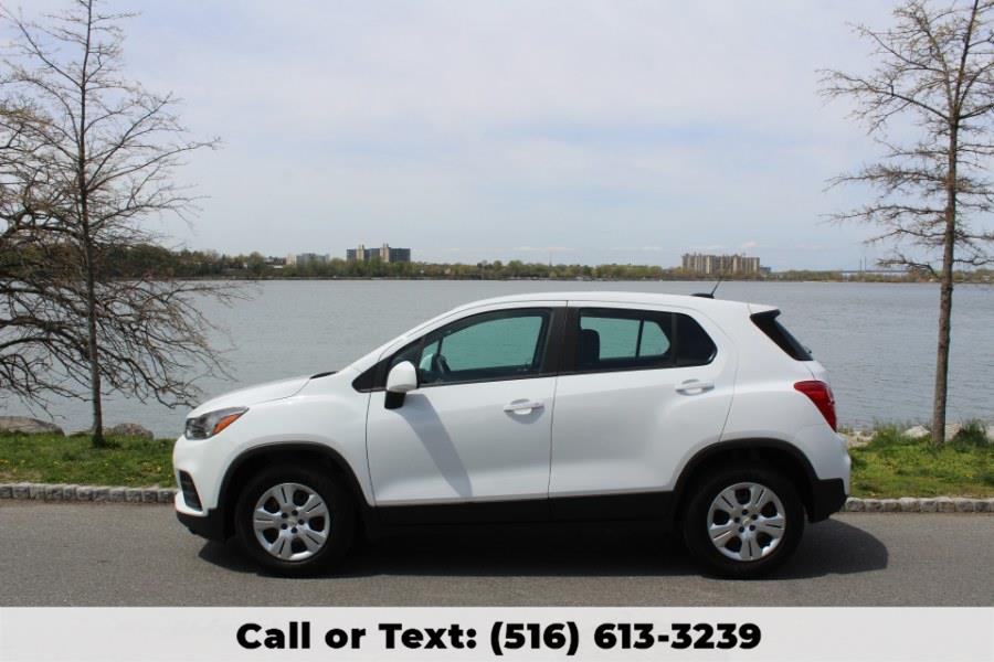 2019 Chevrolet Trax FWD 4dr LS, available for sale in Great Neck, New York | Great Neck Car Buyers & Sellers. Great Neck, New York 2019 Chevrolet Trax FWD 4dr LS, available for sale in Great Neck, New York | Great Neck Car Buyers & Sellers. Great Neck, New York