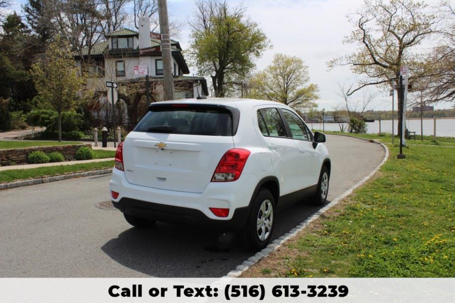 2019 Chevrolet Trax FWD 4dr LS, available for sale in Great Neck, New York | Great Neck Car Buyers & Sellers. Great Neck, New York 2019 Chevrolet Trax FWD 4dr LS, available for sale in Great Neck, New York | Great Neck Car Buyers & Sellers. Great Neck, New York