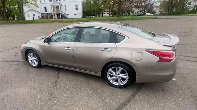 2014 Nissan Altima 2.5 SL, available for sale in Stratford, Connecticut | Wiz Leasing Inc. Stratford, Connecticut 2014 Nissan Altima 2.5 SL, available for sale in Stratford, Connecticut | Wiz Leasing Inc. Stratford, Connecticut