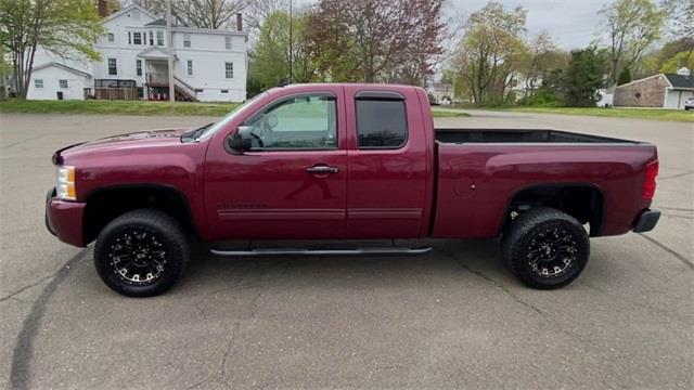 2013 Chevrolet Silverado 1500 LTZ, available for sale in Stratford, Connecticut | Wiz Leasing Inc. Stratford, Connecticut 2013 Chevrolet Silverado 1500 LTZ, available for sale in Stratford, Connecticut | Wiz Leasing Inc. Stratford, Connecticut
