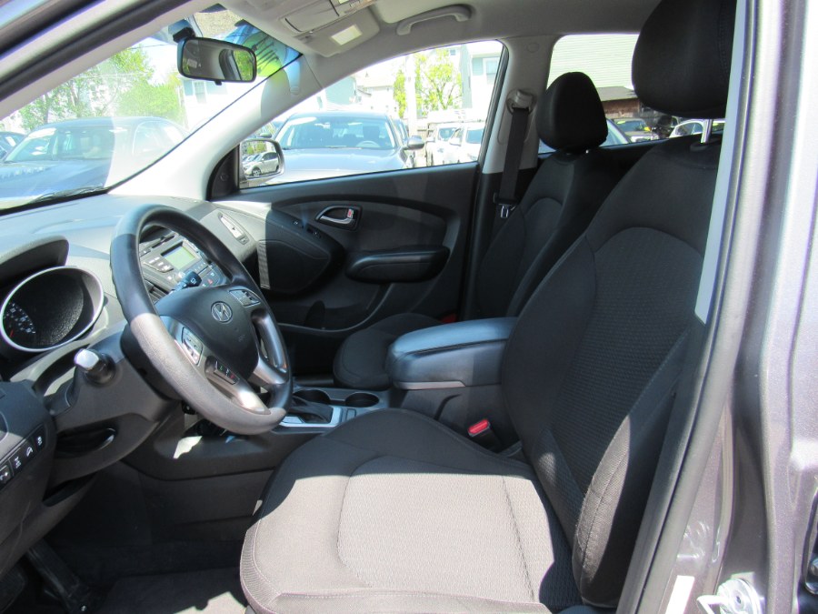 2014 Hyundai Tucson GLS, available for sale in Worcester, Massachusetts | Hilario's Auto Sales Inc.. Worcester, Massachusetts 2014 Hyundai Tucson GLS, available for sale in Worcester, Massachusetts | Hilario's Auto Sales Inc.. Worcester, Massachusetts