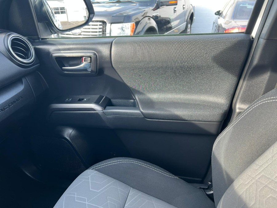 Used Toyota Tacoma 4WD TRD Off Road Double Cab 5'' Bed V6 MT (Natl) 2021 | Inman Motors Sales. Medford, Massachusetts Used Toyota Tacoma 4WD TRD Off Road Double Cab 5'' Bed V6 MT (Natl) 2021 | Inman Motors Sales. Medford, Massachusetts