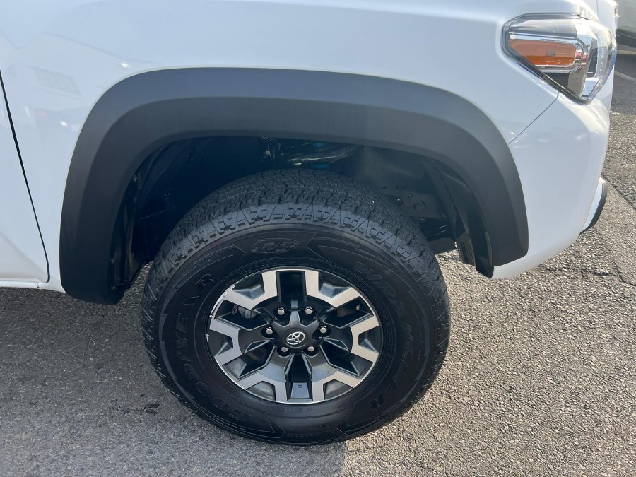 Used Toyota Tacoma 4WD TRD Off Road Double Cab 5'' Bed V6 MT (Natl) 2021 | Inman Motors Sales. Medford, Massachusetts Used Toyota Tacoma 4WD TRD Off Road Double Cab 5'' Bed V6 MT (Natl) 2021 | Inman Motors Sales. Medford, Massachusetts
