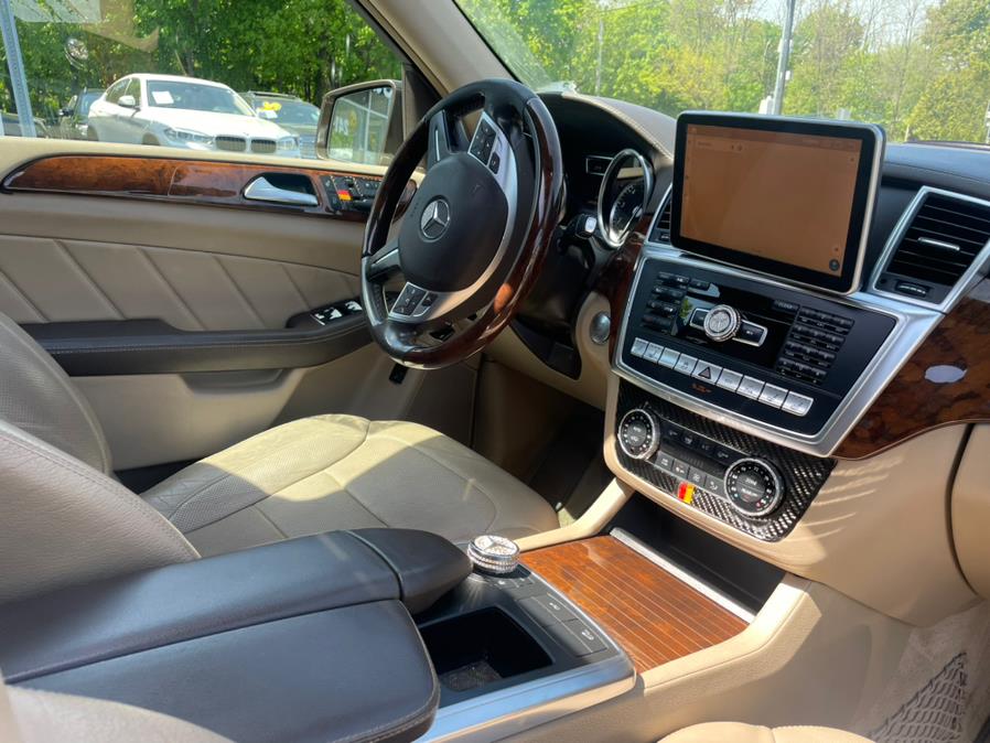 2015 Mercedes-Benz GL450 . 1 OWNER CLEAN CARFAX!, available for sale in Rosedale, New York | Sunrise Auto Sales. Rosedale, New York 2015 Mercedes-Benz GL450 . 1 OWNER CLEAN CARFAX!, available for sale in Rosedale, New York | Sunrise Auto Sales. Rosedale, New York